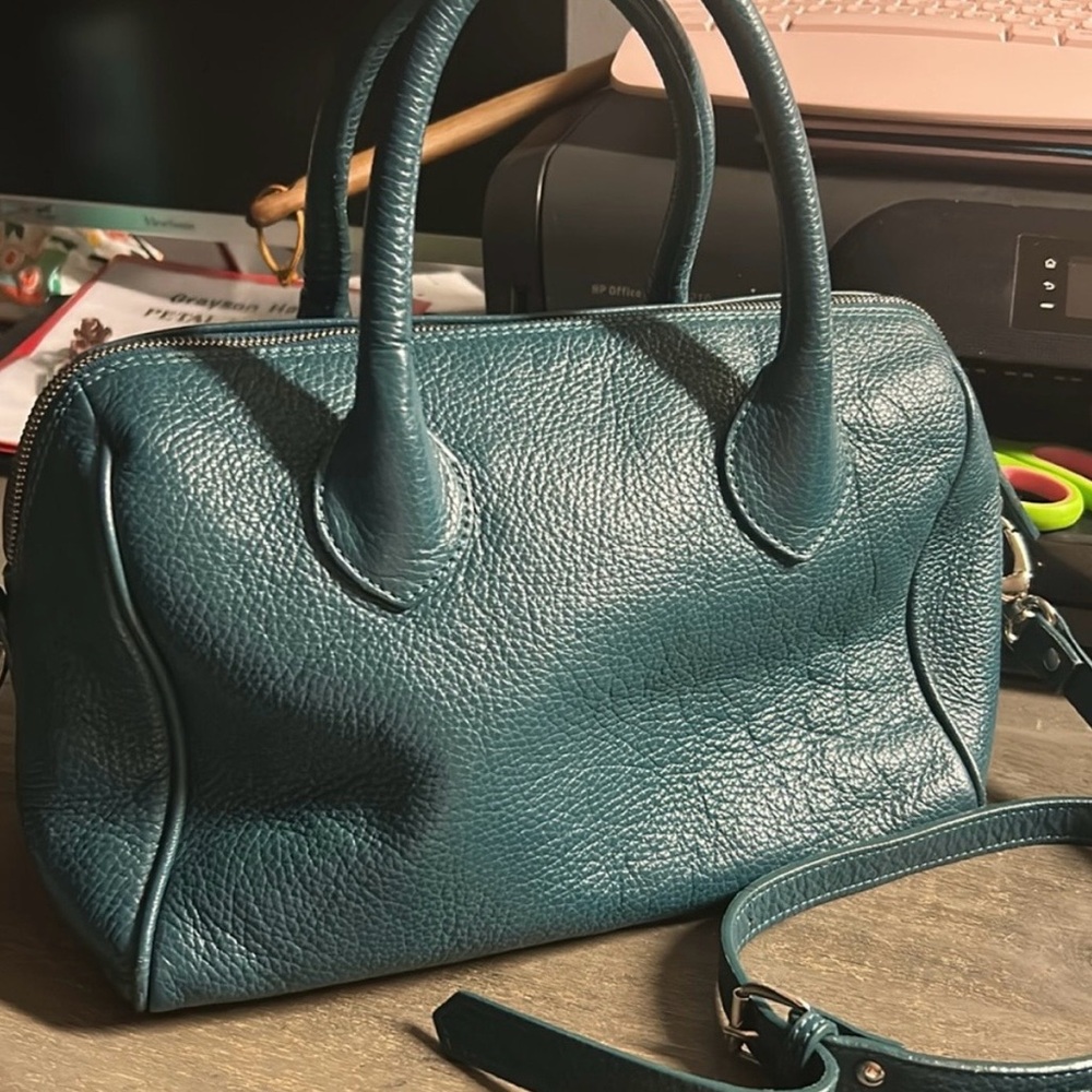 Mark and Graham Pebbled Genuine Leather Bag Teal  - Adjustable crossbody strap - Picture 3 of 6